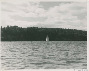 Image: Lighthouse in Bras D'or Lakes